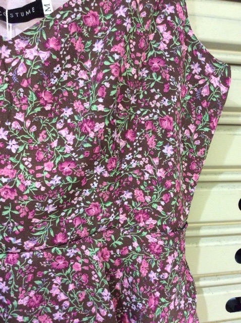 เดรสระบายชั้นๆ ลายดอกเล็กๆน่ารักสไตล์เกาหลี