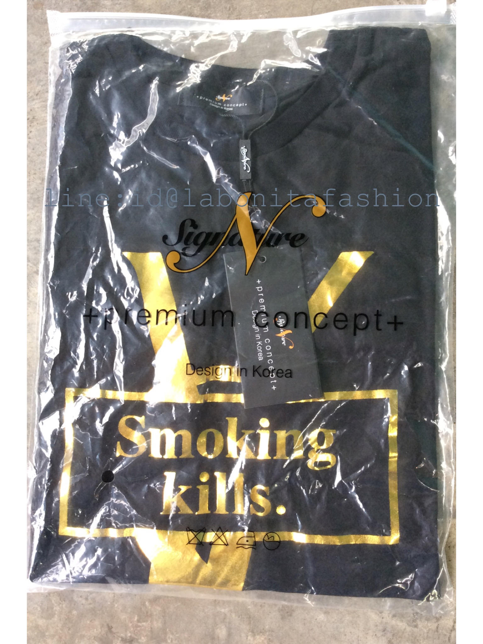 เสื้อยืดผ้าบางลาย YSL สวยมากๆๆๆผ้าเบาใส่สบาย ลายเท่ห์ สีดำสกรีนฟรอยด์แน่นๆ สาวกเสื้อยืดห้ามพลาดนาจา งานจากN signature premium concept