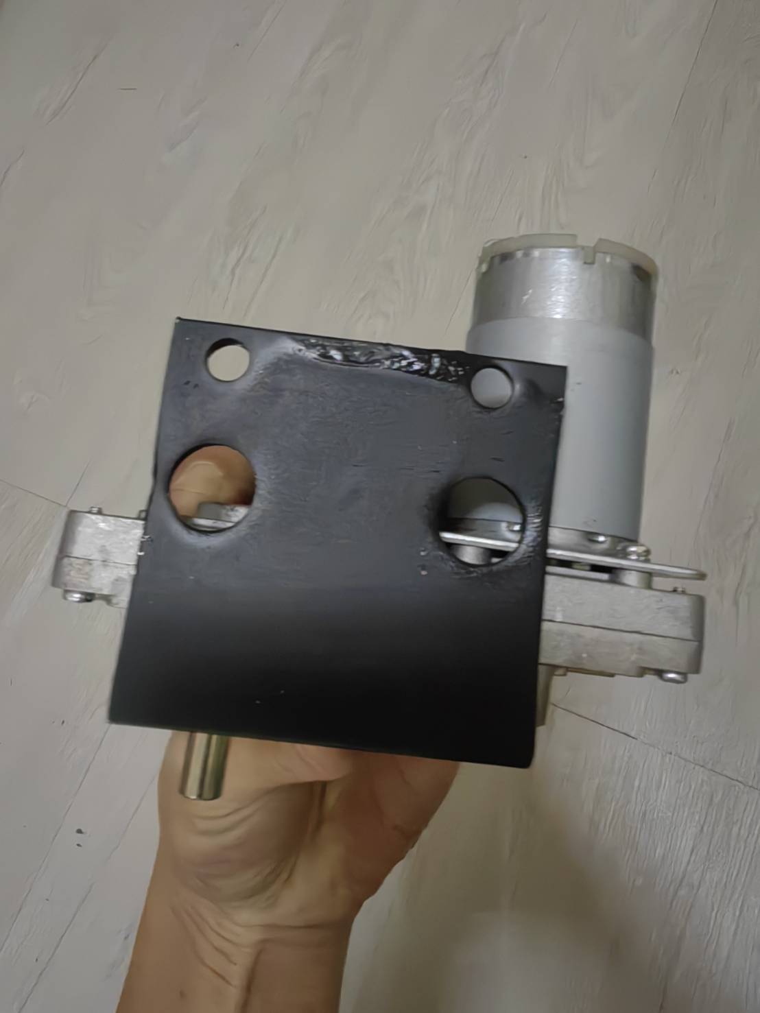 MO43 ฐานยึดมอเตอร์เกีย 555 takanawa 555 *** ไม่ได้แถมมอเตอร์