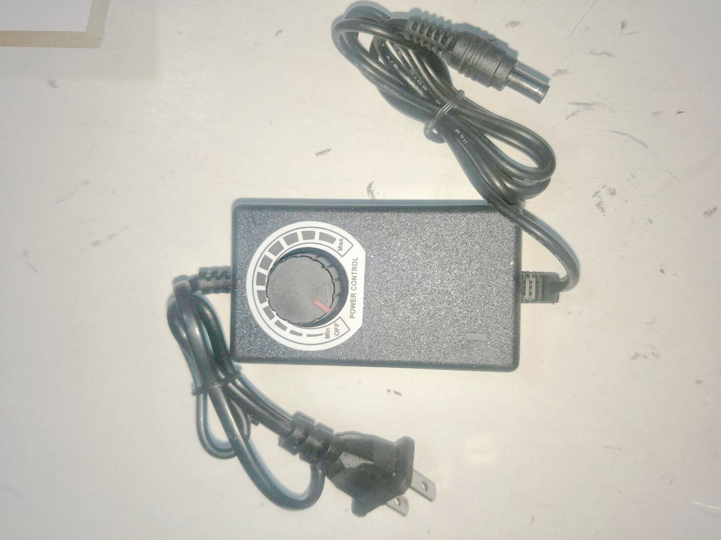 EC08 เครื่องตัดโฟมแบบโตีะ 40 cm ปรับความร้อนได้