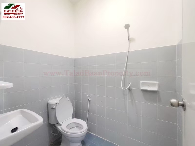 ทาวน์เฮ้าส์ 3 ชั้น ม.สุภาวัลย์ ซ.หทัยราษฎร์ 6 รามอินทรา คลองสามวา กรุงเทพฯ บ้านสวย พร้อมอยู่ ทำเลต้นโครงการ