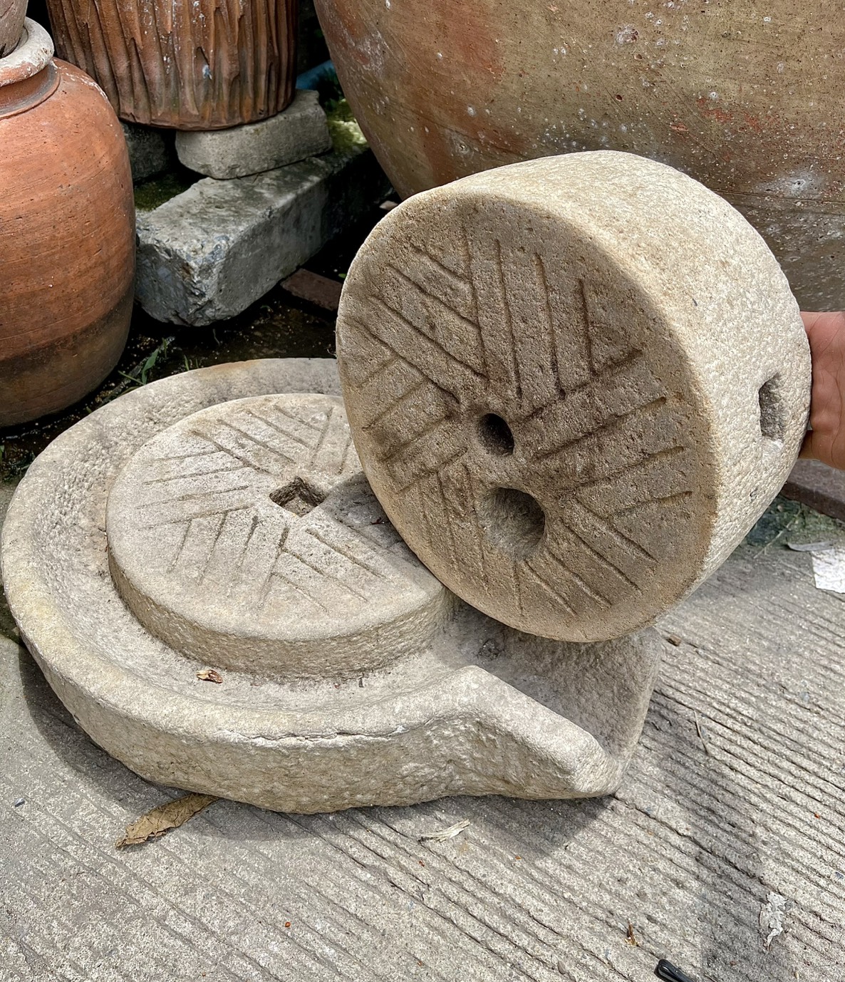 โม่แป้งโบราณ โม่หินโบราณ เครื่องบดแป้งหินแกรนิต ชุดใหญ่