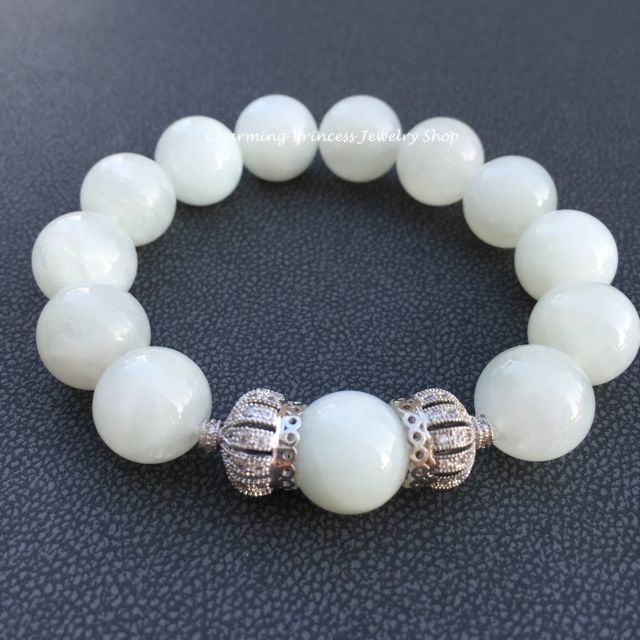 Moonstone มูนสโตน Moonstone 12 มม ประดับมงกุฎเพชร CZ เสริมเสน่ห์แห่งความเป็นหญิง ดึงดูดเพศตรงข้าม