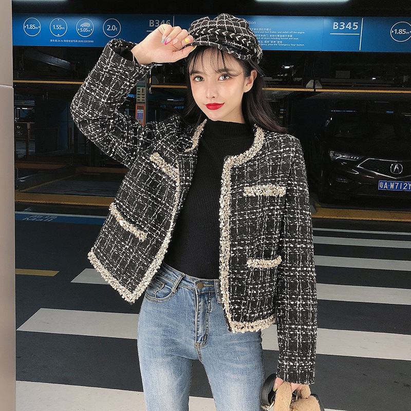 เสื้อทวิต เสื้อคลุมผ้าทวิต รุ่นนี้ขายดี🔥🔥🔥 เสื้อคลุม ใส่ได้ทุกโอกาสค่ะ