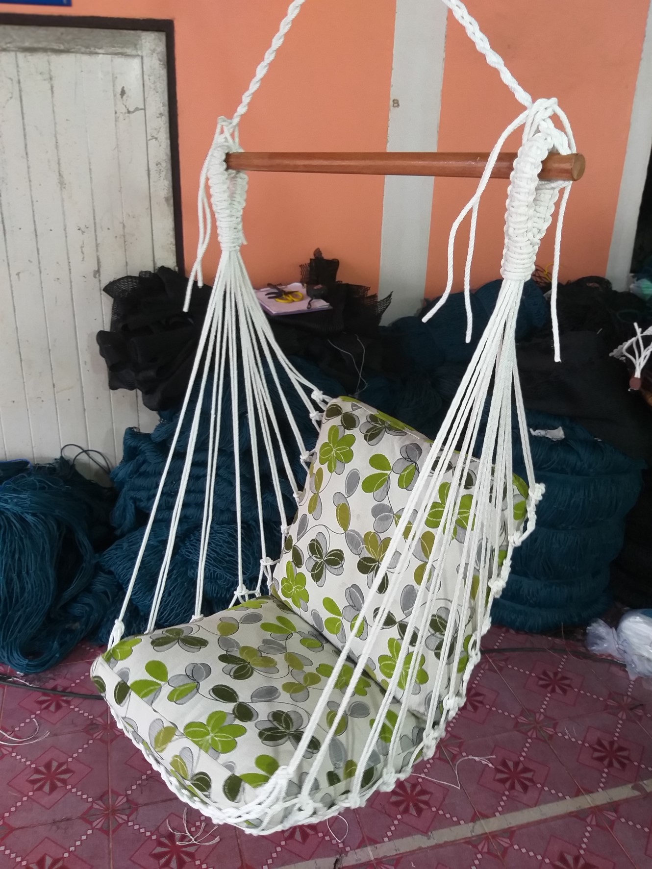 เปลชิงช้าเชือกถัก