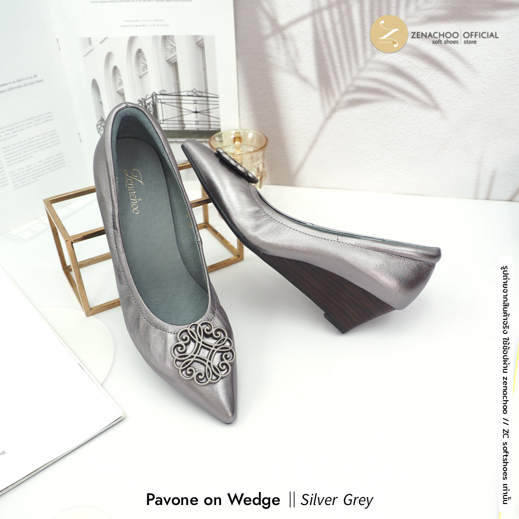 ทรงเตารีด ที่ใส่สบายที่สุดทรงปกติ:เปลี่ยนไซส์ได้-ไม่รับคืน Zenachoo Pavone Wedge สูง 2 นิ้ว รองเท้าหนังแกะแท้ ใส่สบายมาก