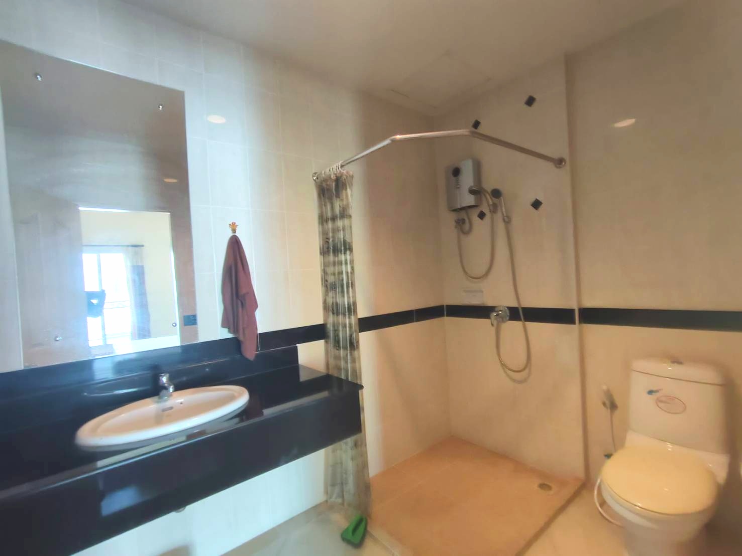 ทาวน์โฮม 3 ชั้น บ้านกลางเมืองสวิสทาวน์ ซ.ประเสริฐมนูกิจ 25 ถ.เกษตร-นวมินทร์ ลาดพร้าว บ้านอยู่หน้าคลับเฮ้าส์ ทำเลดี บ้านสวย พร้อมอยู่ Baan Klang Muang Swiss Town