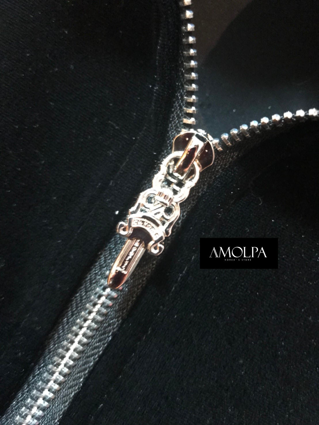 ชุดเซ็ท2ชิ้น เสื้อ+กางเกงขายาว ผ้ากำมะหยี่ งานป้าย