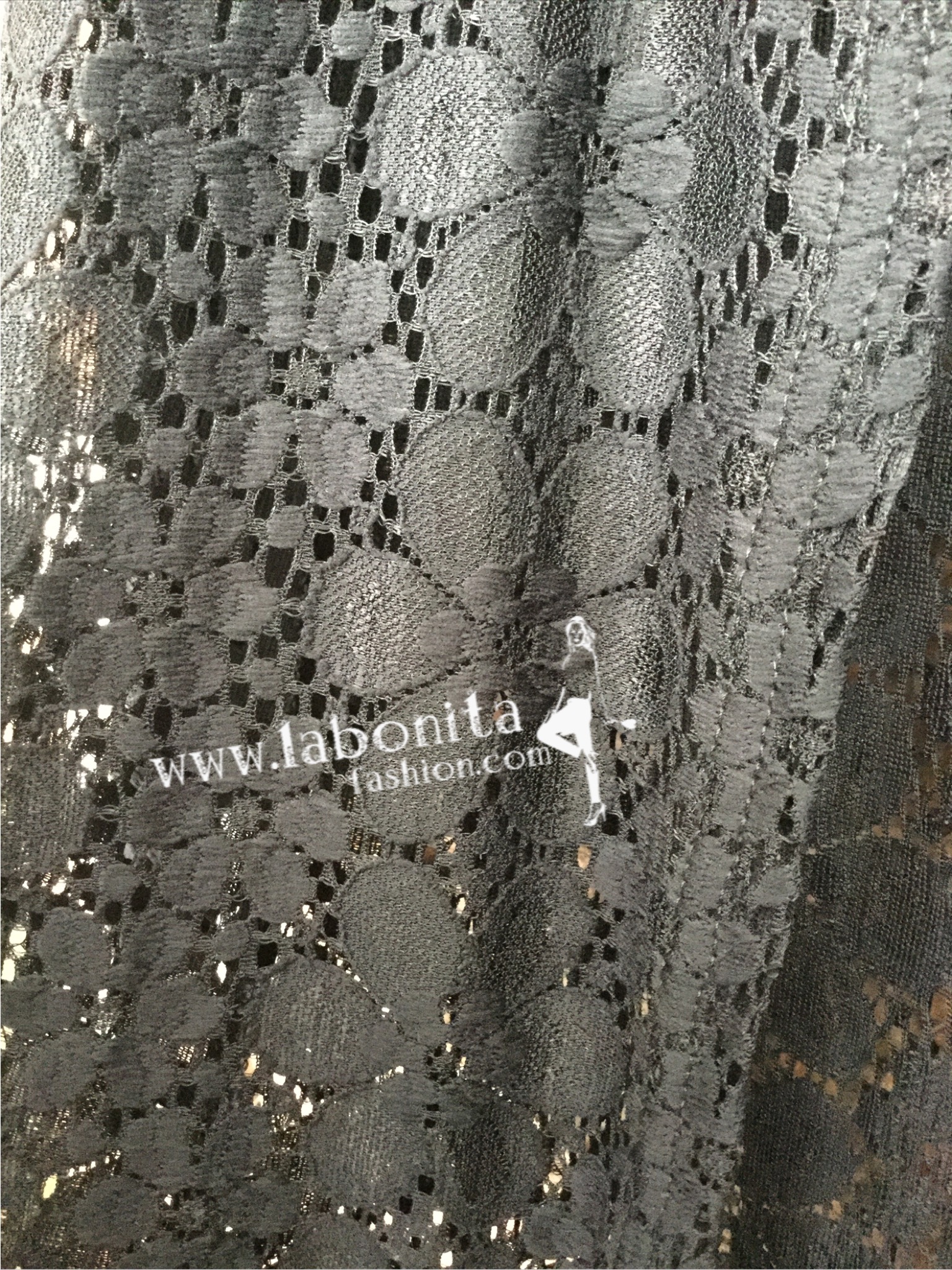 เสื้อคลุมยาวผ้าลูกไม้นุ่มๆ