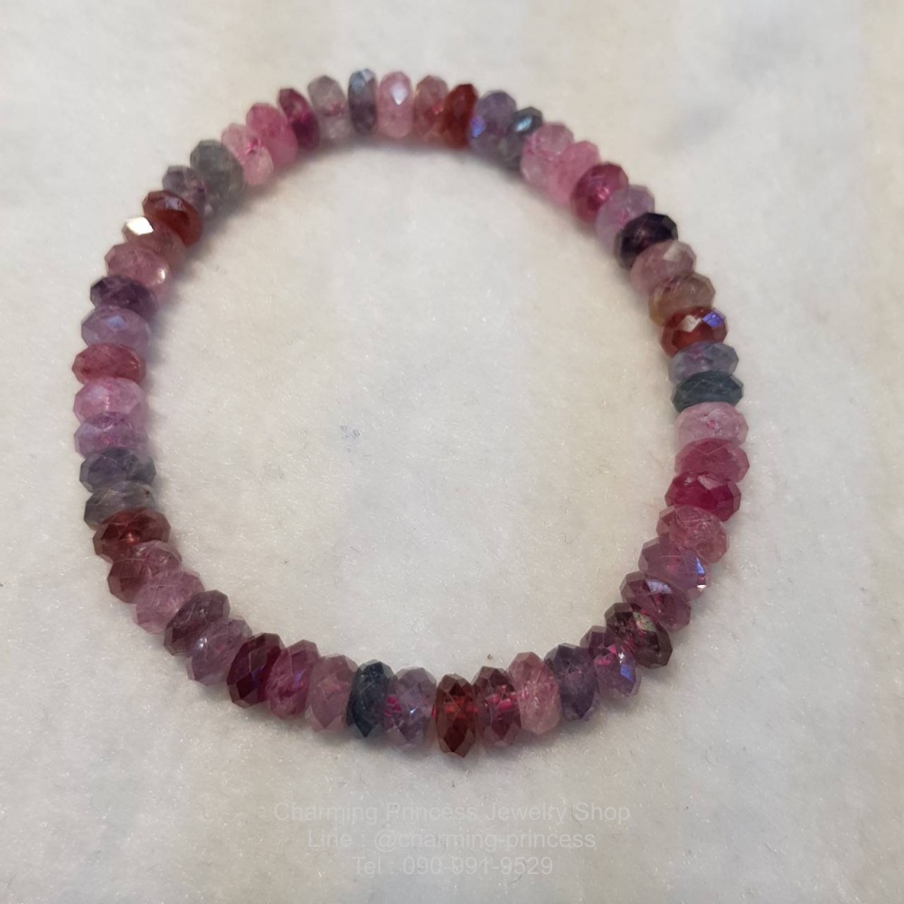Red Spinel สปิเนลสีแดง 6.5 มม เจียรเหลี่ยมอัญมณีสวยงาม เปล่งแสงระยิบระยับเมื่อต้องแสงไฟ "อัญมณีแห่งความหวังและการฟื้นฟู"