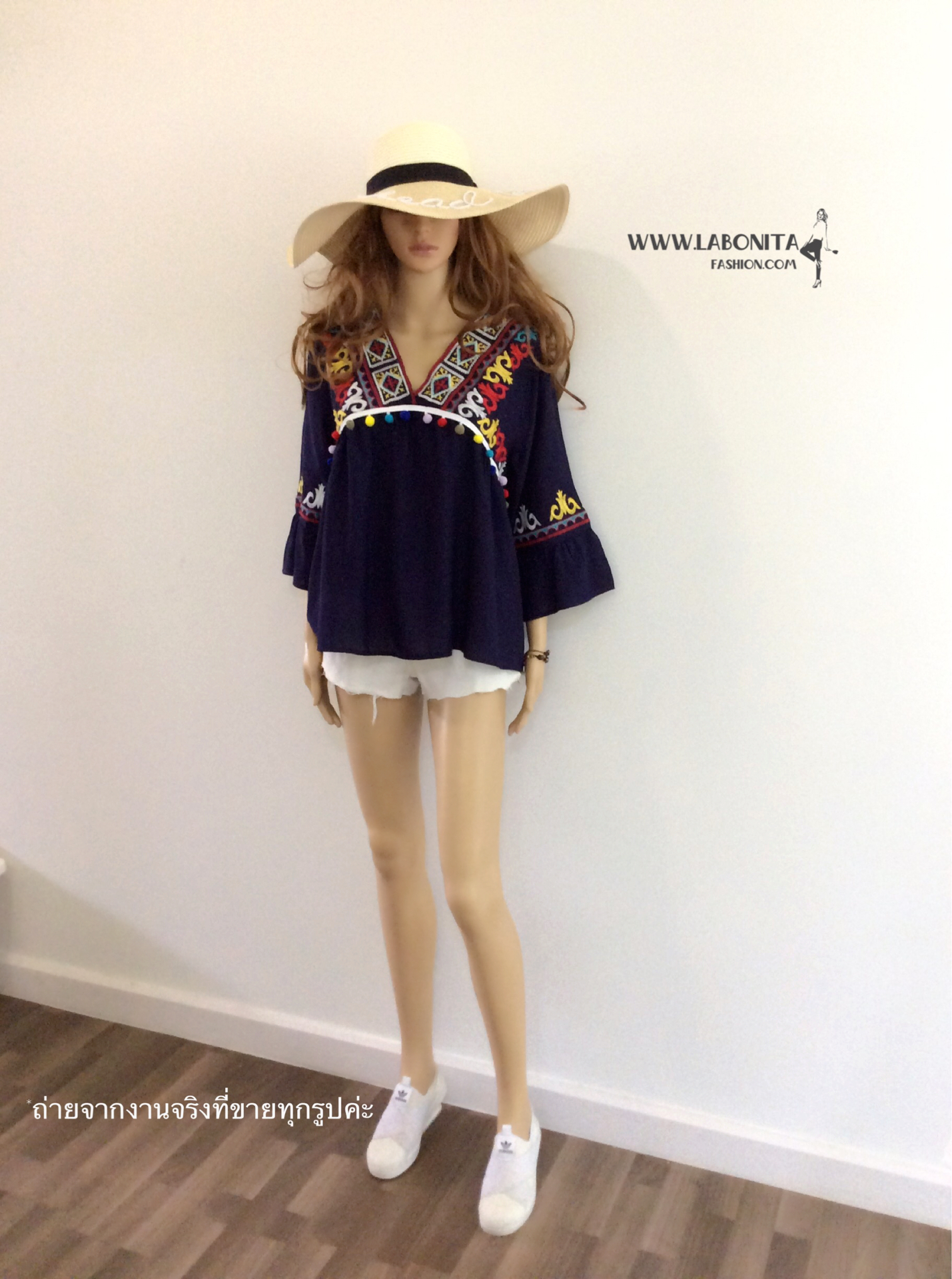 เสื้อโบฮีเมียน คอวี ปักลายสไตล์เกาหลี