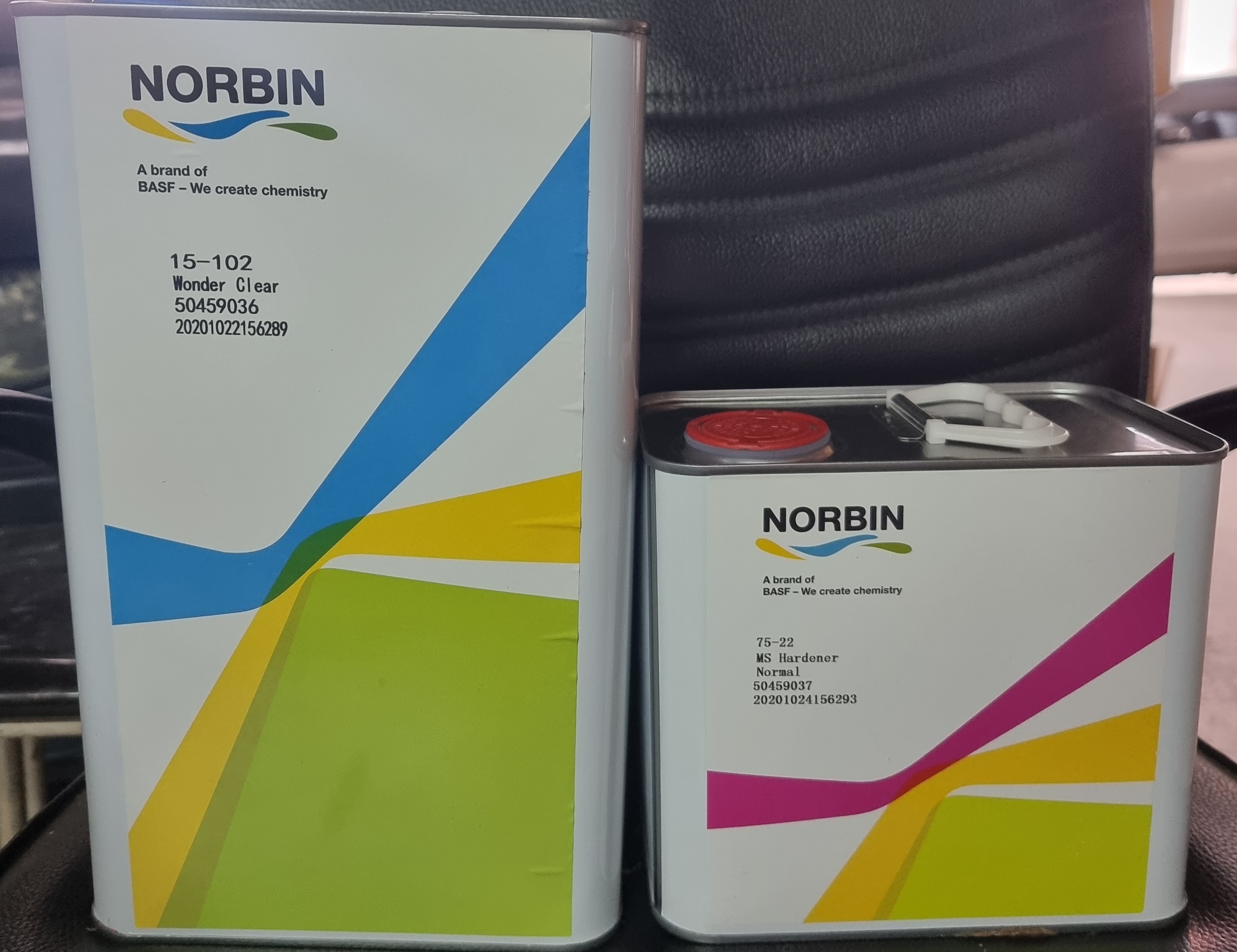 แลคเกอร์ 2K นกแก้ว แบรนด์ NORBIN 5+2.5L
