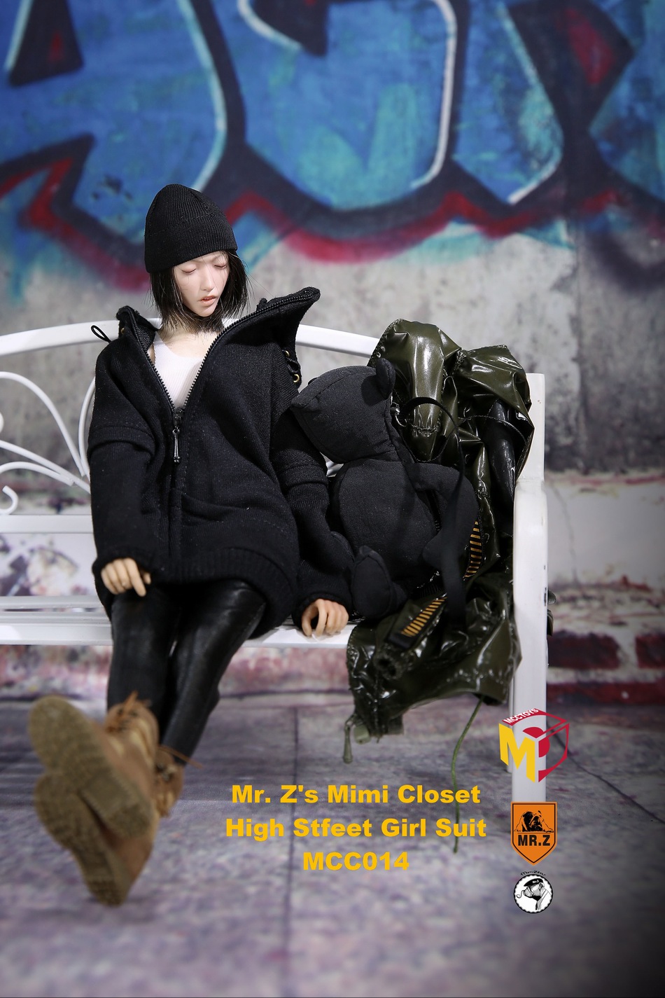MCCToys x Mr Z’s MCC014 Mini Closet - High Street Girl Suits