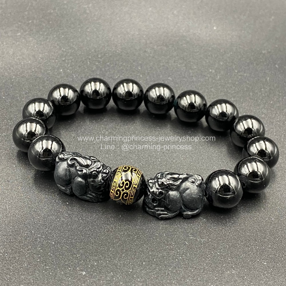 Black jade หยกดำ12 มม พร้อมปีเซี๊ยะจากหยกดำ ป้องกันสิ่งไม่ดี พลังงานที่ชั่วร้ายไม่ให้เข้ามากระทำทั้งต่อร่างกายและจิตใจ เสริมวาสนา บารมี