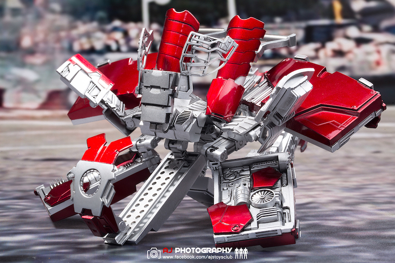 TYStoys 1/6 MK.5 Technical suitcase (Transformable)