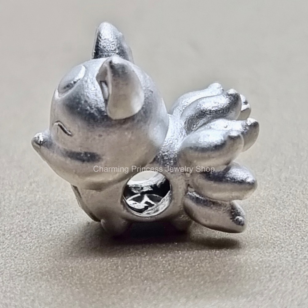 จิ้งจอกเก้าหาง เป็นเสน่ห์ต่อเพศตรงข้าม ชาร์ม เงินแท้ 99.99% ตัวคั่นสร้อยข้อมือ ชาร์มเงินแท้ 99.99% กว้าง 10 มม ยาว 15 มม