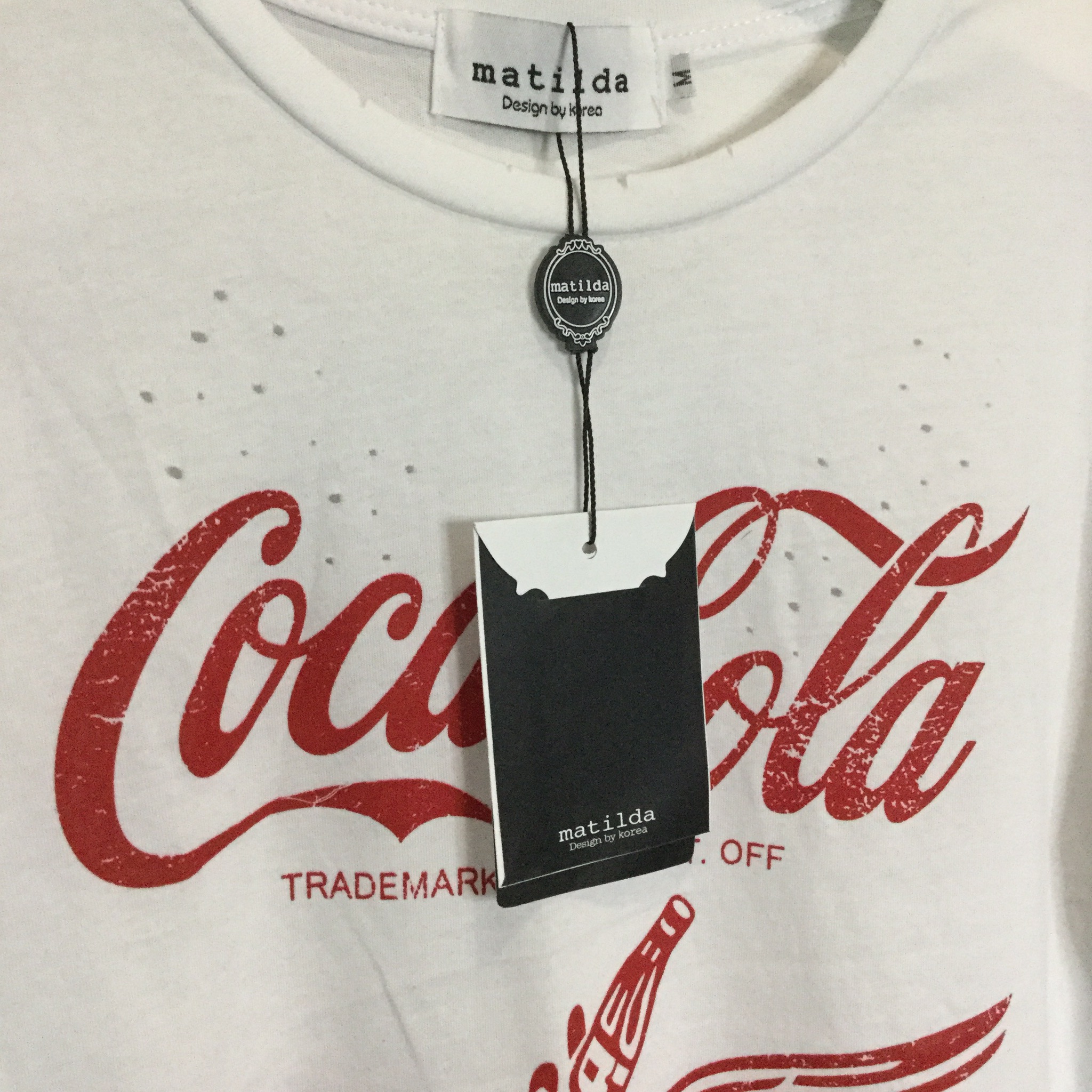 เสื้อยืดโค้กCoca Cola แต่งขาดๆเซอร์ๆ