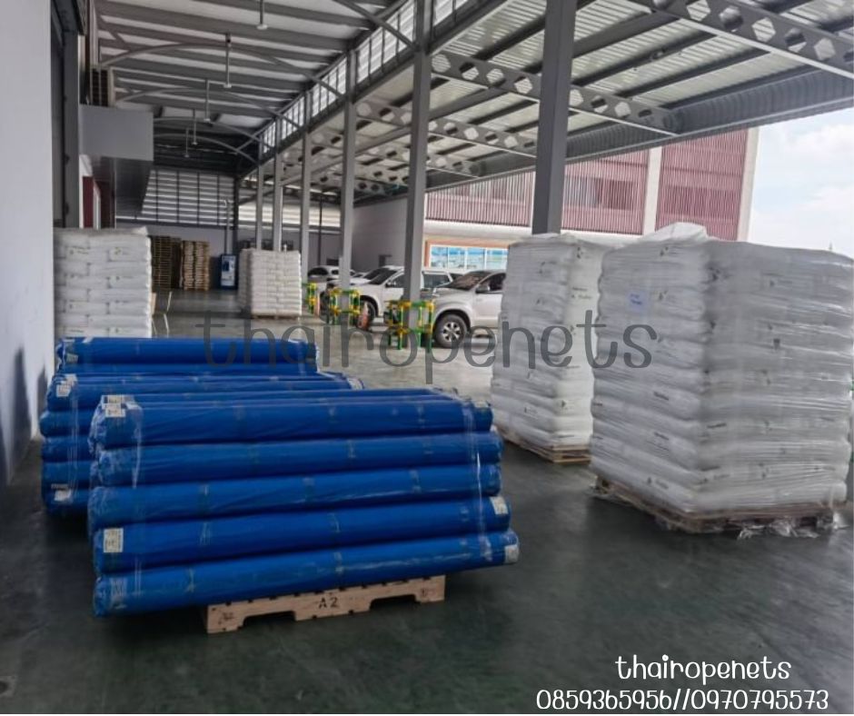 Mesh Sheet Safetynets เมทชีทตาข่ายกันตก ขนาด 1.88x50 m. มีความหนาให้เลือกหลายขนาด นำเข้าจากประเทศญี่ปุ่น ไม่ใช่สแลน แข็งแรงทนทาน ผลิตจากวัสดุ PVC Polyester ผสมสารป้องกัน UV