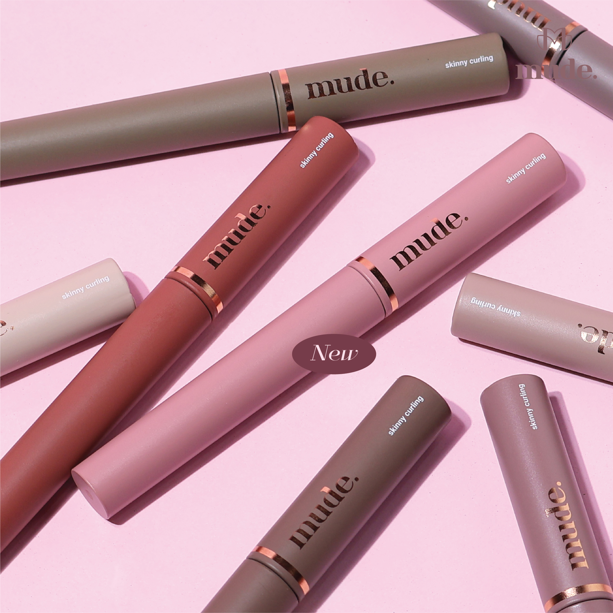 MUDE INSPIRE SKINNY CURLING MASCARA 3 G. (มาสคาร่า หัวแปรงเล็ก)