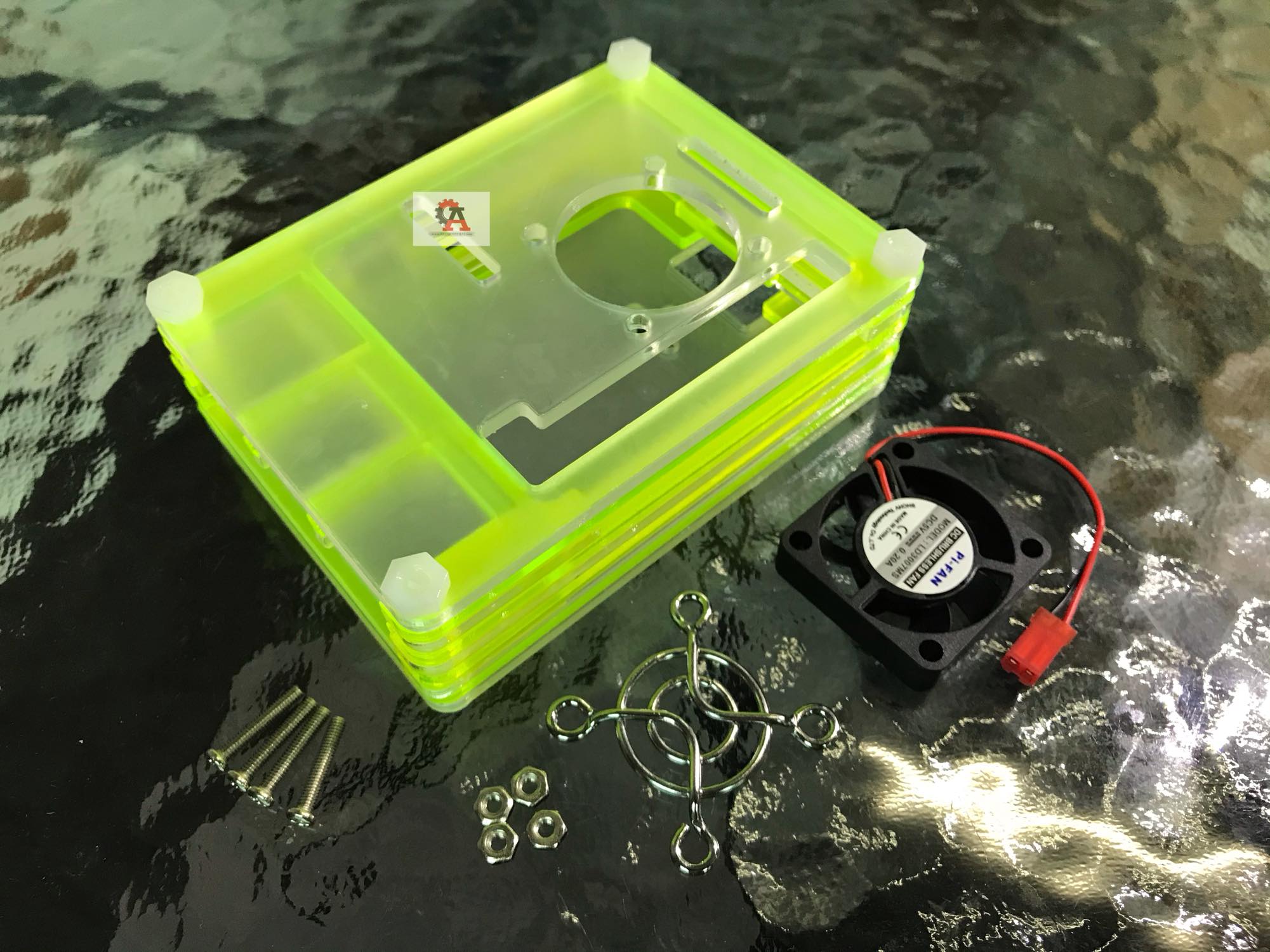 Raspberry pi 4 case + fan สีเขียว