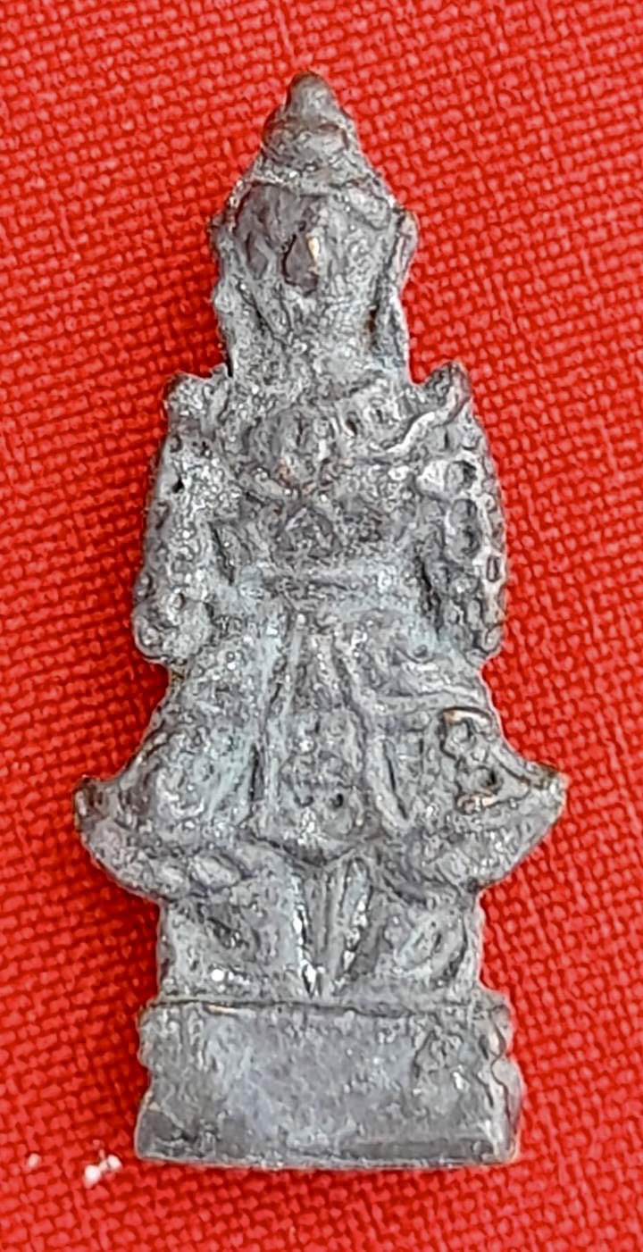 ท้าวเวสสุวรรณ วัดสุทัศน์ ปี2485 เนื้อโลหะ ท้าวเวสสุวรรณองค์แขวนบูชา