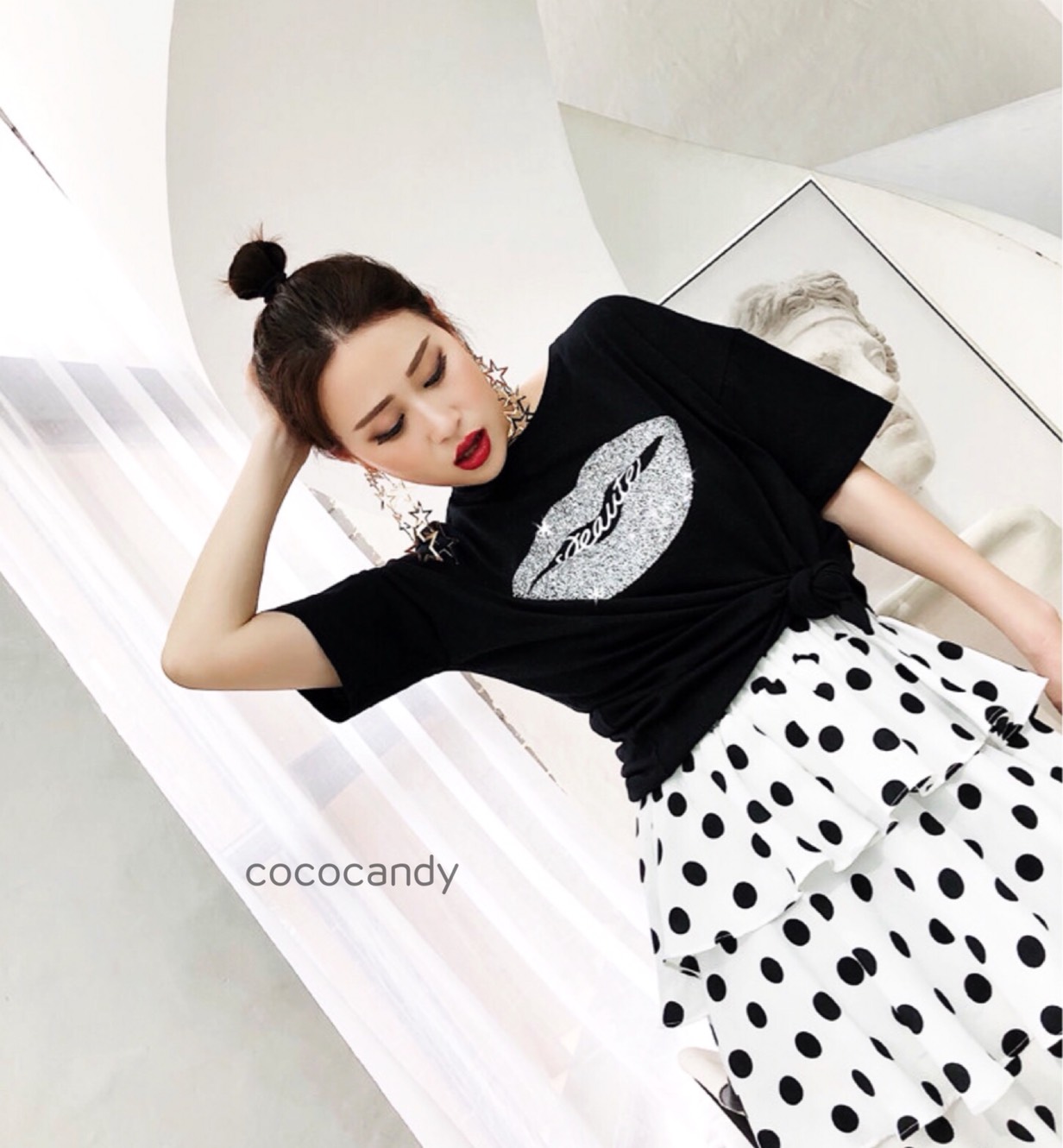 ชุดเซ็ทเสื้อยืดกระโปรงลายจุดสไตล์เกาหลี