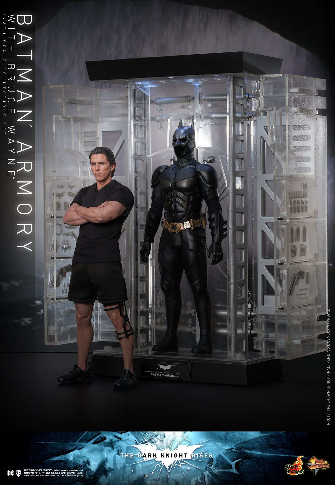 Hot Toys MMS702 1/6 The Dark Knight Rises - Batman Armory with Bruce Wayne