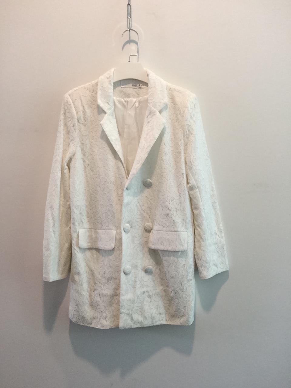 เบลเซอร์สูท สูทลูกไม้ความยาวคลุมสะโพก ผ้าลูกไม้อย่างดีซับในทั้งตัว