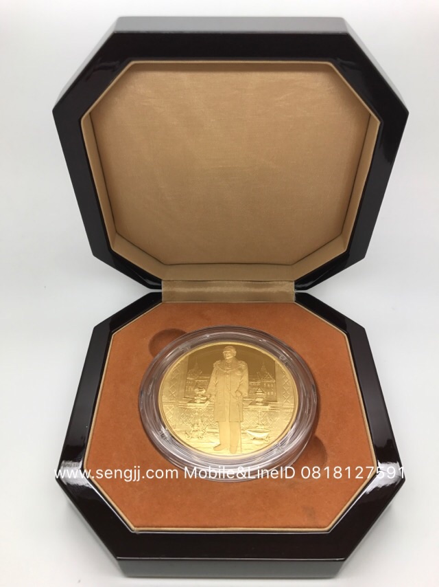 เหรียญทองคำขัดเงาที่ระลึก 7 รอบ 84 พรรษาในหลวง น้ำหนัก 16 บาท (240 กรัม) พ.ศ.2554