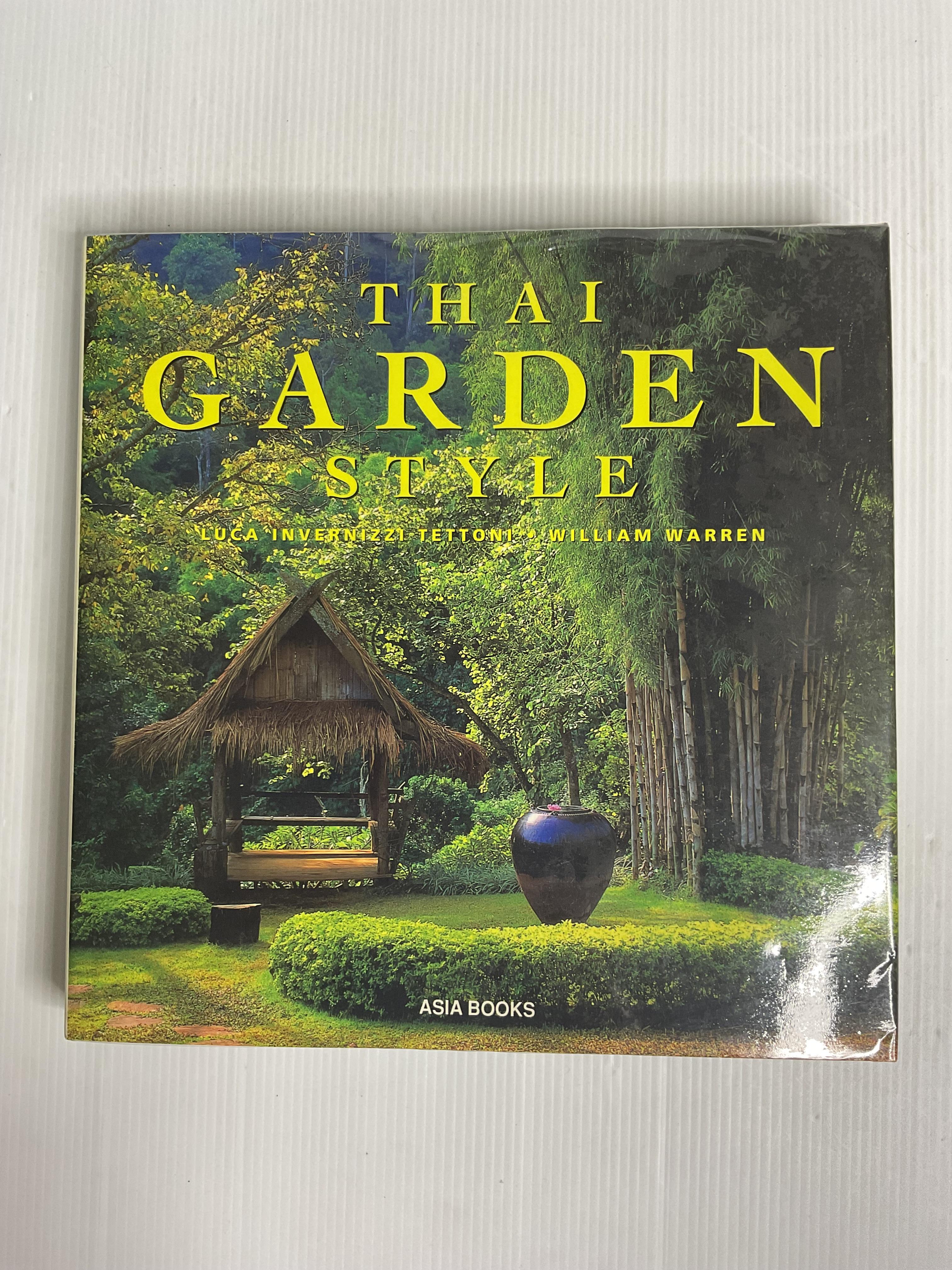 Thai Garden Style Invernizzi Tettoni, Luca & William Warren January 1, 1611 90-99% Hardcover
