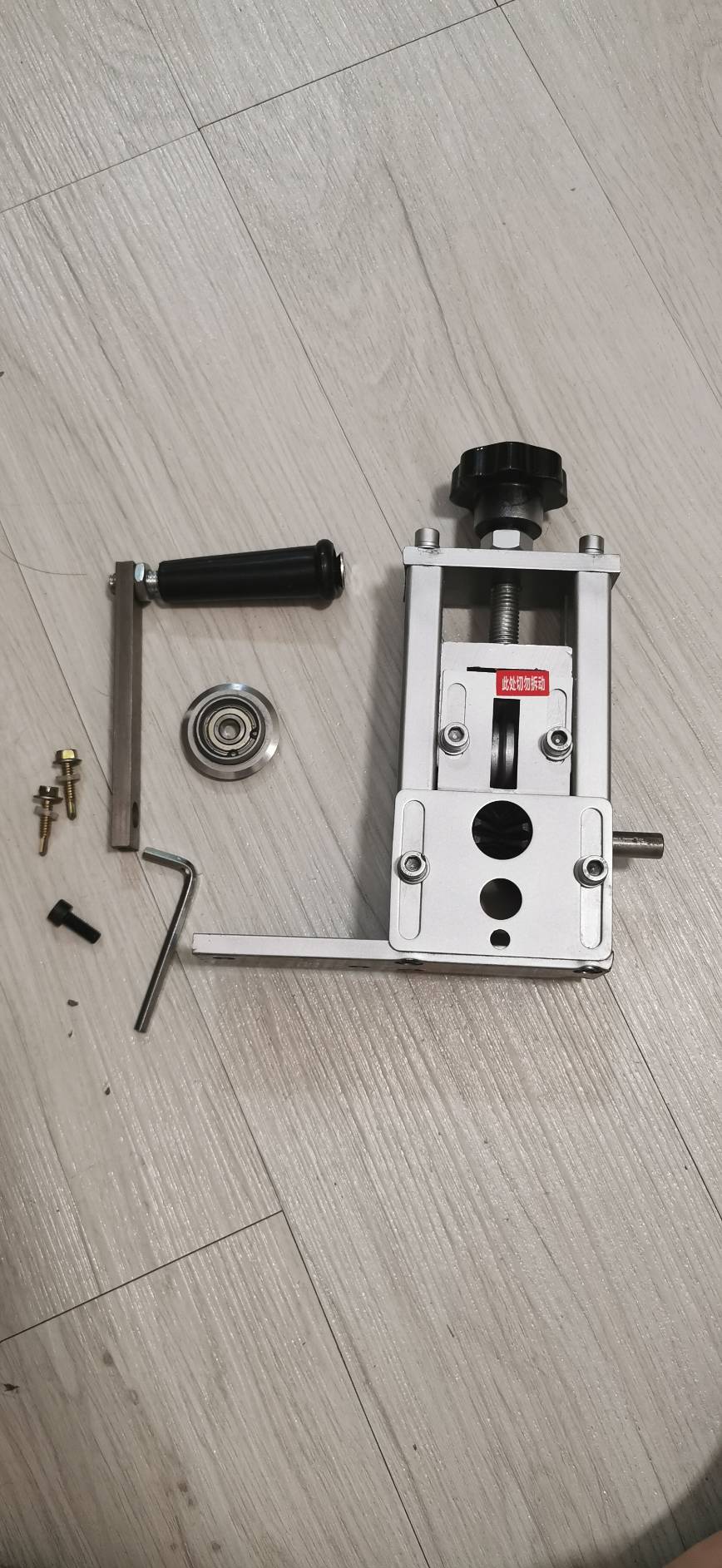 OT147 เครื่องปอกสายไฟตั้งโตีะ ปอกสายได้ 1-25 มิล ต่อกับสว่านได้ คุณภาพสูง