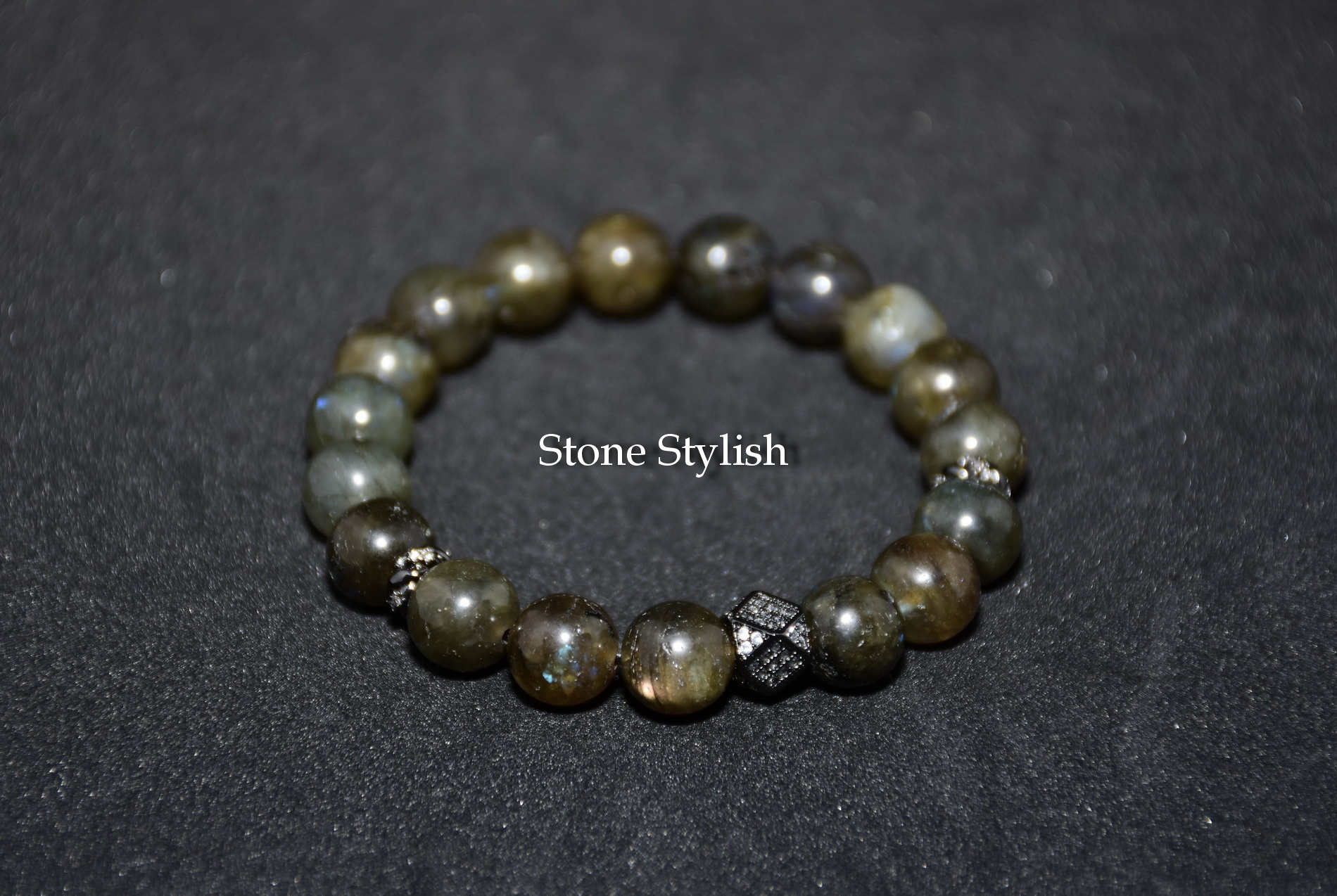 สร้อยข้อมือลาบราดอไลต์ Labradorite ขนาด 10 มิล