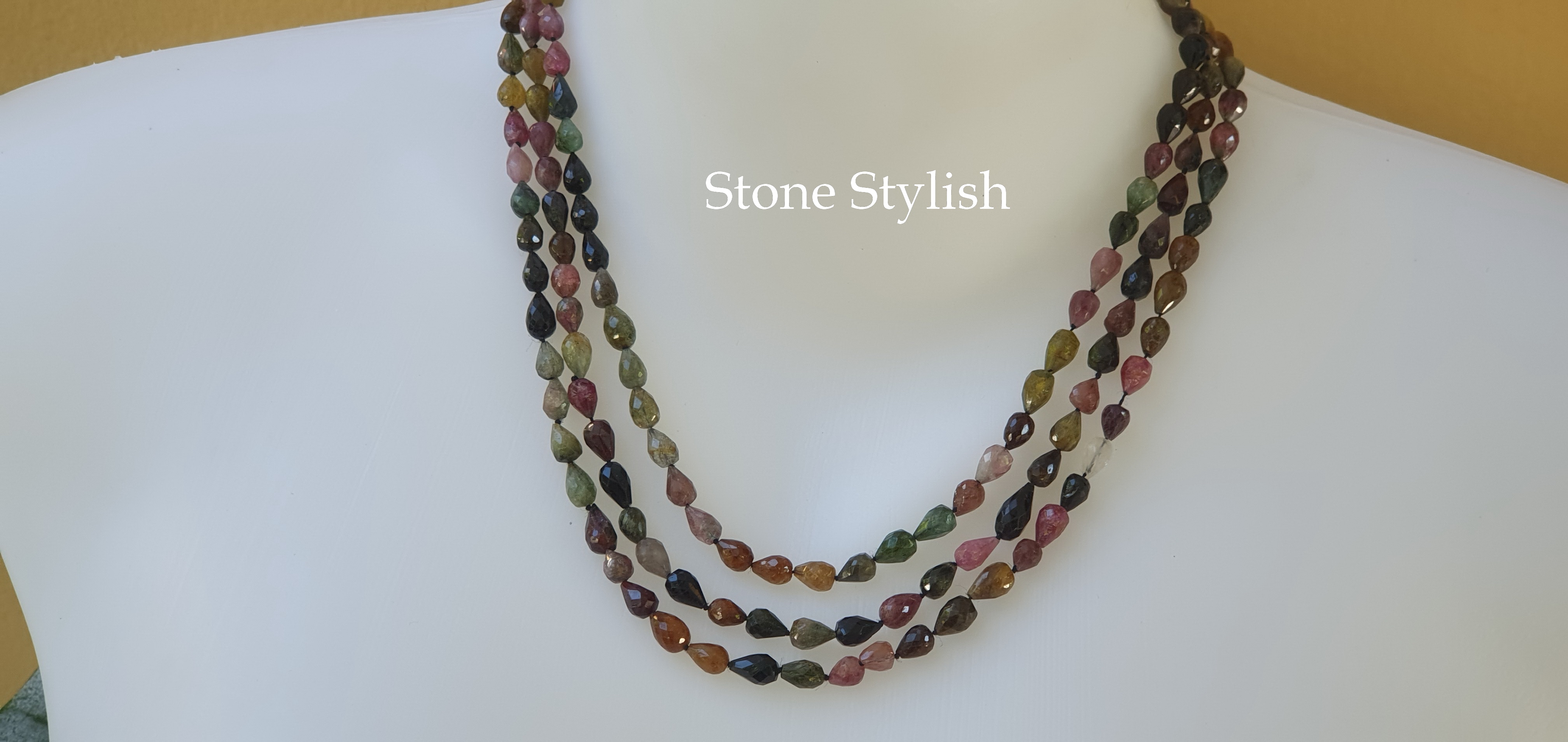 สร้อยคอพลอยทัวร์มาลีน รูปทรงหยดน้ำ 3 แถว Tourmaline Necklace