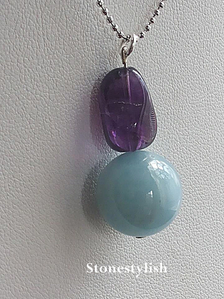 จี้น้ำจรดฟ้า อะความารีนและอะเมทิสต์ทรงธรรมชาติ Aquamarine + Amethyst