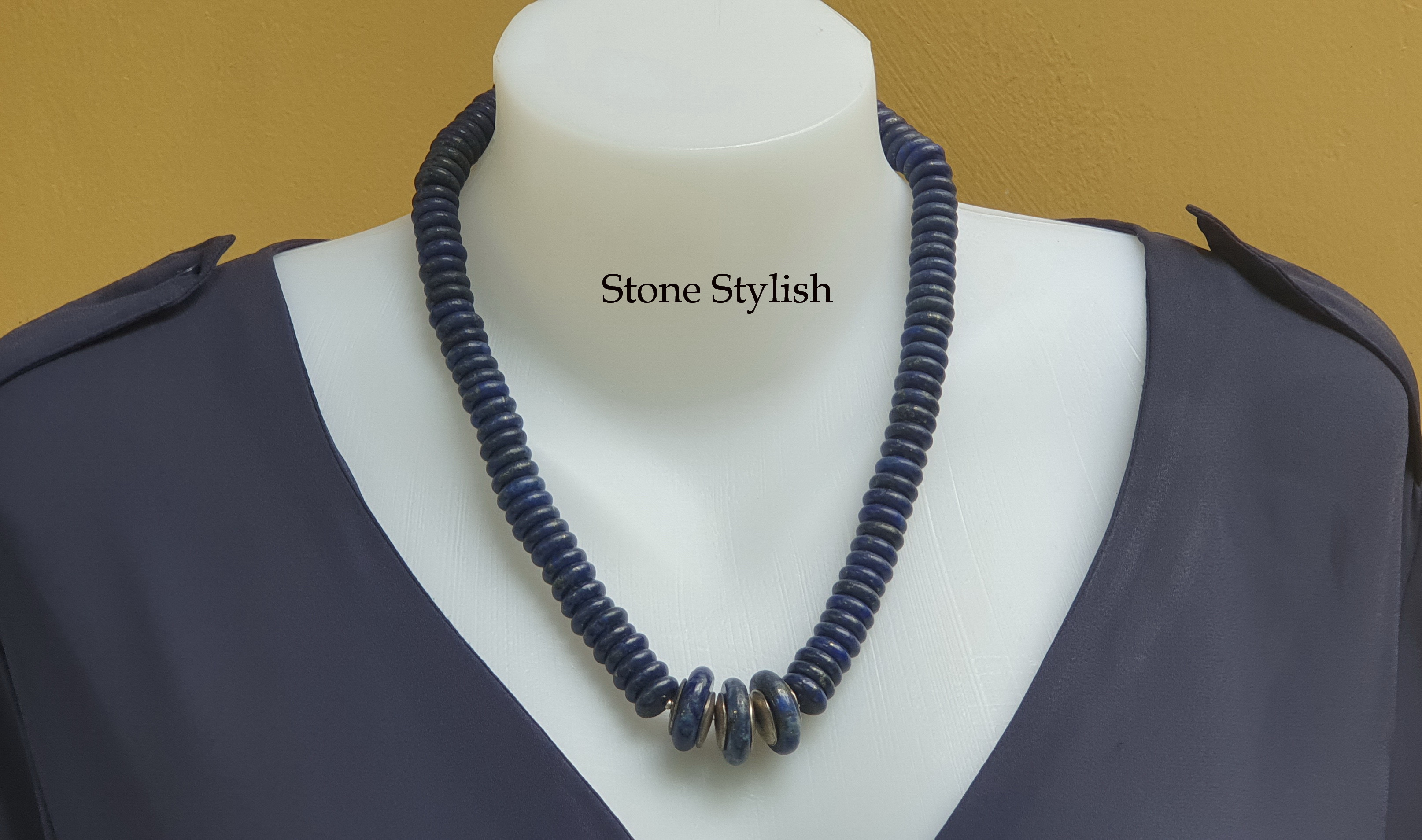 *สินค้าหมด*สร้อยคอลาพิสลาซูรี่รัสเซีย Russian Lapislazuri Necklace