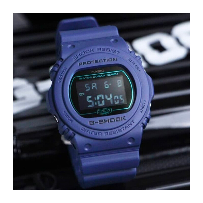 Casio G-shock รุ่นสีพิเศษ นาฬิกาข้อมือชาย สายเรซิ่น รุ่น DW-5700 Series รุ่น DW-5700BBM DW-5700BBM-2