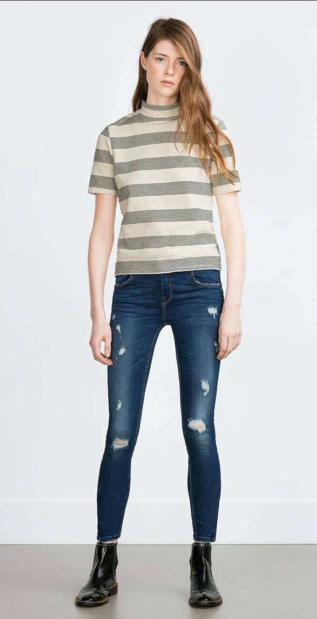 ZARA กางเกงยีนส์ทรงสกินนี่ เนื้อผ้ายีนส์ยืดฟอกนิ่ม งาน stock ของแท้จาก ZARA ในชอปขาย 1990 บาทของดีและถูกมีน้อยนะจ๊ะรีบจัดด่วนจ้า