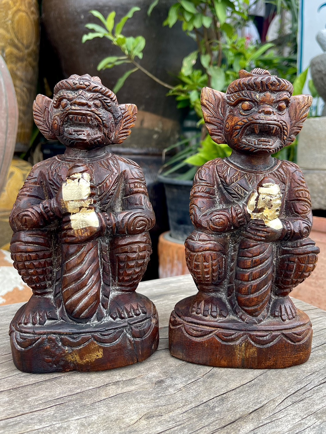 หนุมานแกะสลัก ไม้สัก ขนาดสูง9นิ้ว หนุมานจับหลัก หลวงพ่อดิ่ง วัดบางวัว