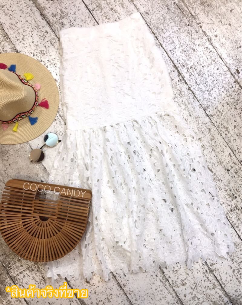 Lace Maxi Mermaid Skirt กระโปรงยาวทรงเมอร์เมดเข้ารูปช่วงเอวกับสะโพกปล่อยชายยาวสวย เนื้อลูกไม้อย่างดีเนื้อหนาสวยมากด้านในบุซับในเนื้อผ้ายืดนิดๆทรงสวยมากฮ้าฟ เกาหลีฮิตมาก มันแมชกับเสื้อผ้าสวยลุคหรูขึ้นทันที ต้องมีนะค้าจับจองด่วนจ้ามีให้เลือก2 สีจ้า