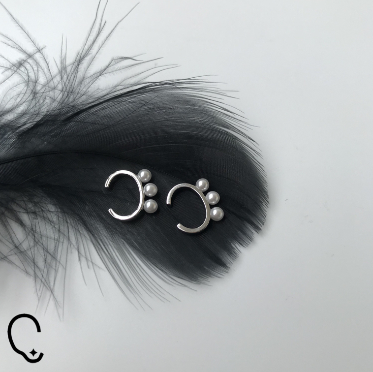 ต่างหูหนีบ หนีบได้ทุกตำแหน่งของใบหูTri Pearl Clip ไม่เจาะหูก็สวยได้(ราคา/ชิ้น)_EC280
