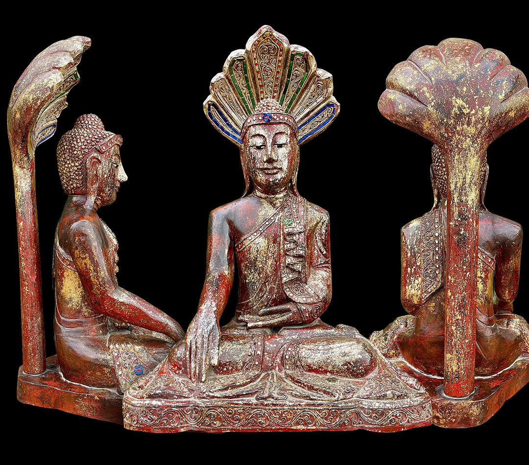 พระพุทธรูปไม้สัก แกะสลัก ปางนาคปรก อายุราว100ปี