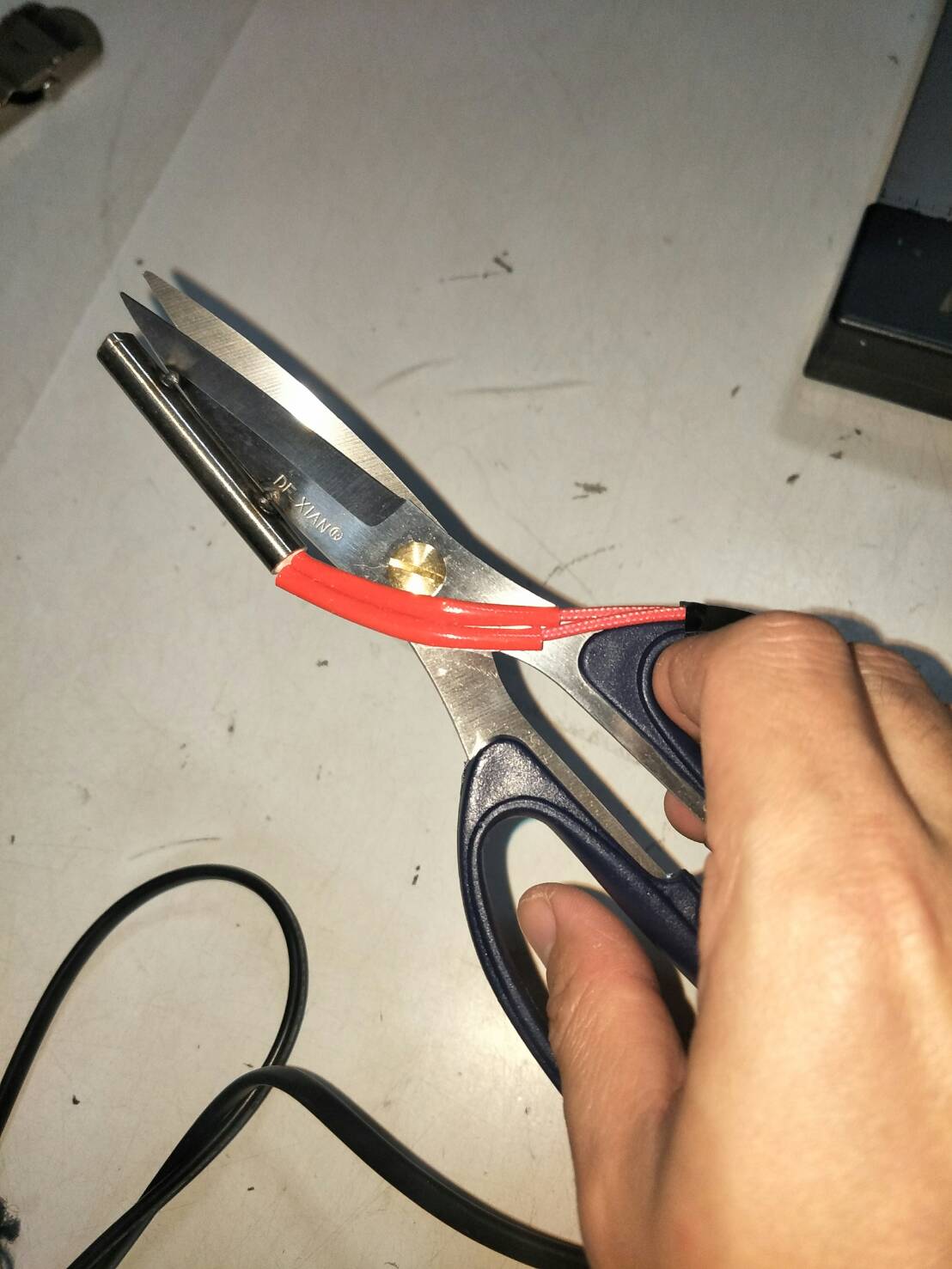 ES13 กรรไกรความร้อน19cm สำหรับตัด ริบบิ้น ผ้าไนล่อน ผ้าใบ เชือกพลาสติก