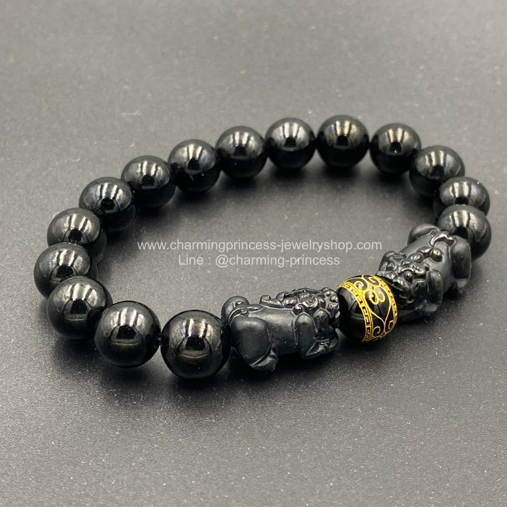 Black jade หยกดำ10 มม พร้อมปีเซี๊ยะจากหยกดำ ป้องกันสิ่งไม่ดี พลังงานที่ชั่วร้ายไม่ให้เข้ามากระทำทั้งต่อร่างกายและจิตใจ เสริมวาสนา บารมี