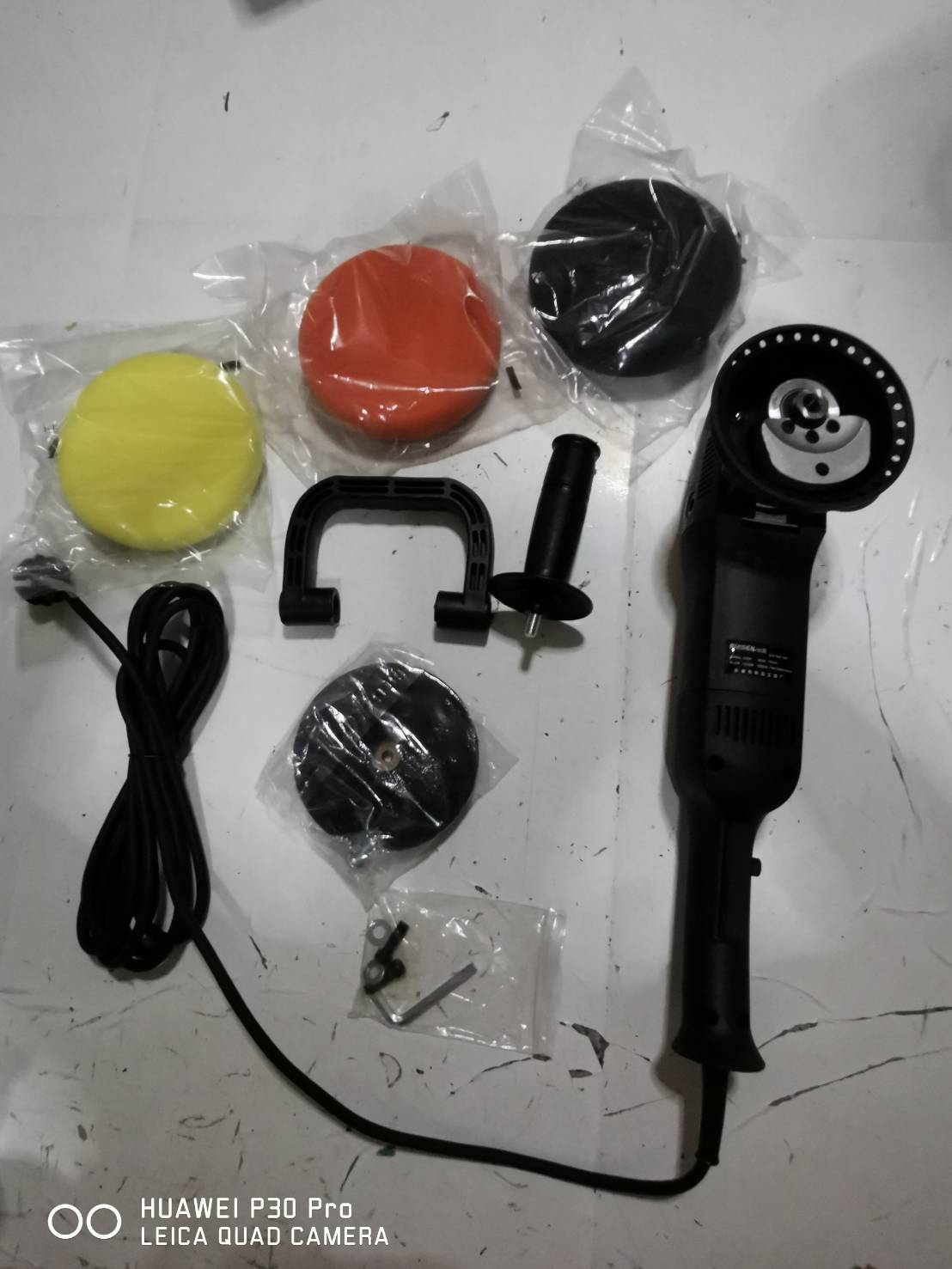 EG15 เครื่องขัดสีระบบข้อเหวี่ยง DA 1250w รุ่นโปร พร้อมฟองน้ำขัด ขัดง่าย ถนอมผิวแล็คเกอร์