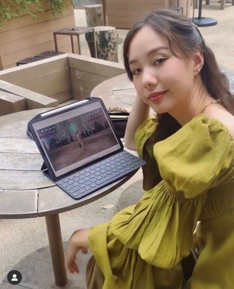 เสื้อแบบคุณญาญ่าใส่ ผ้าเหมือนที่คุณญาญ่าใส่เป๊ะๆ