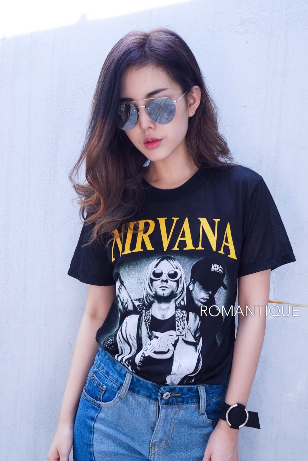 เสื้อวง ผ้ายืดบางทะลุติ่ง สกรีนลายวงร็อควินเทจ ลายสกรีน หน้า-หลัง