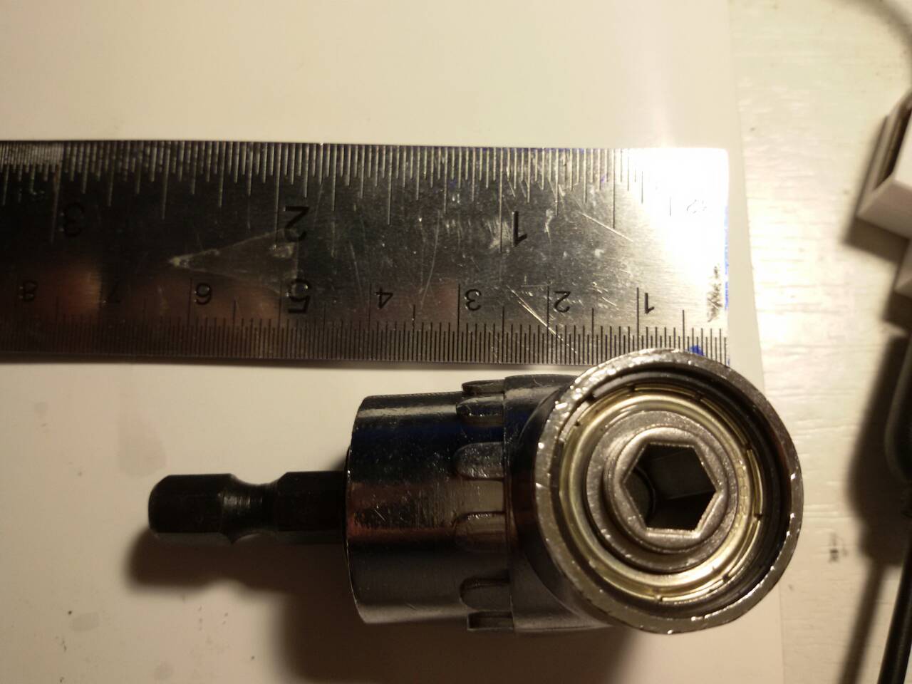 AD06 ข้อต่อไขควง แกนหกเหลี่ยม 90 องศาตัวสั้น