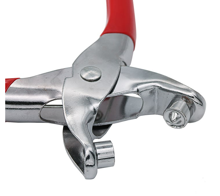 OT15 คีมย้ำตาไก่ พร้อมลูกตาไก่ 30 ลูก ขนาด 4 มิล