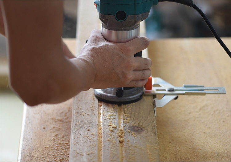 EC05 ทริมเมอร์ เครื่องเซาะร่องไม้ แบบปรับรอบได้ 6 สปีด Power Action คุณภาพสูงมาก!!!