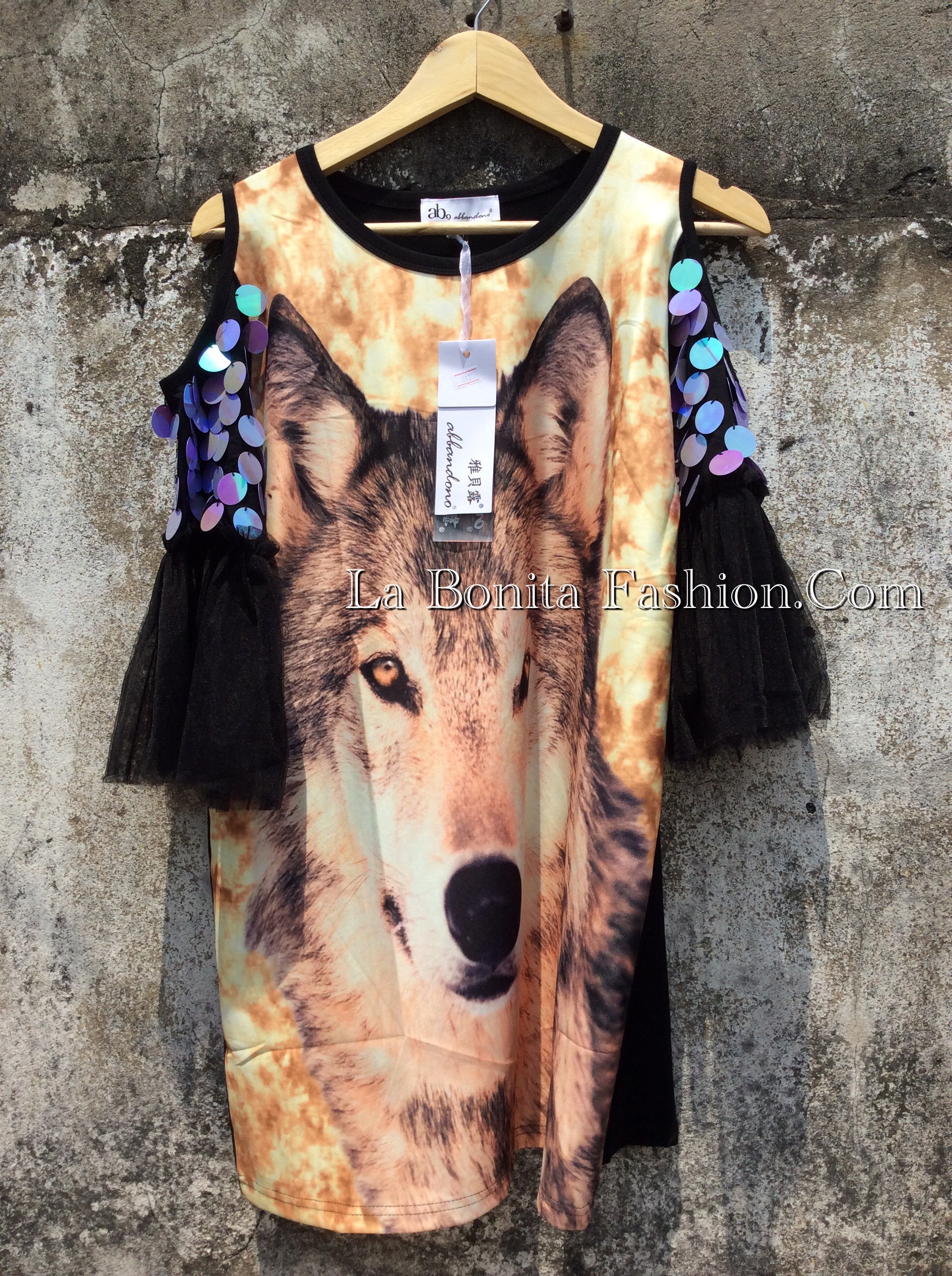 ชุดเดรสลายหมาจิ้งจอกแต่งแขนฟรุ้งฟริ้ง แบบที่กำลังHot ฮิตมากๆ